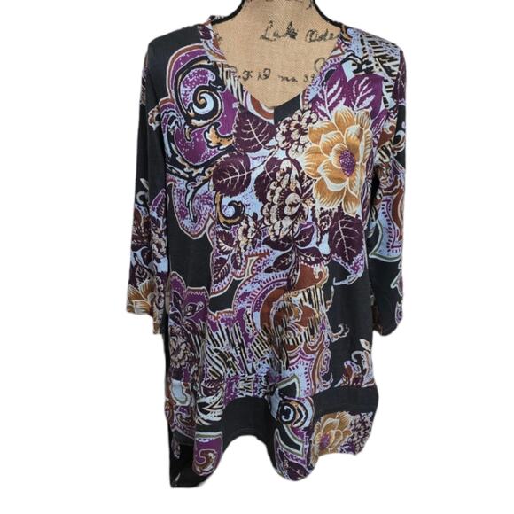 Soft Surroundings Purple‎ Floral V-Neck 3/4 Sleeve Tunic Tee Shirt Size Medium - Picture 1 of 7